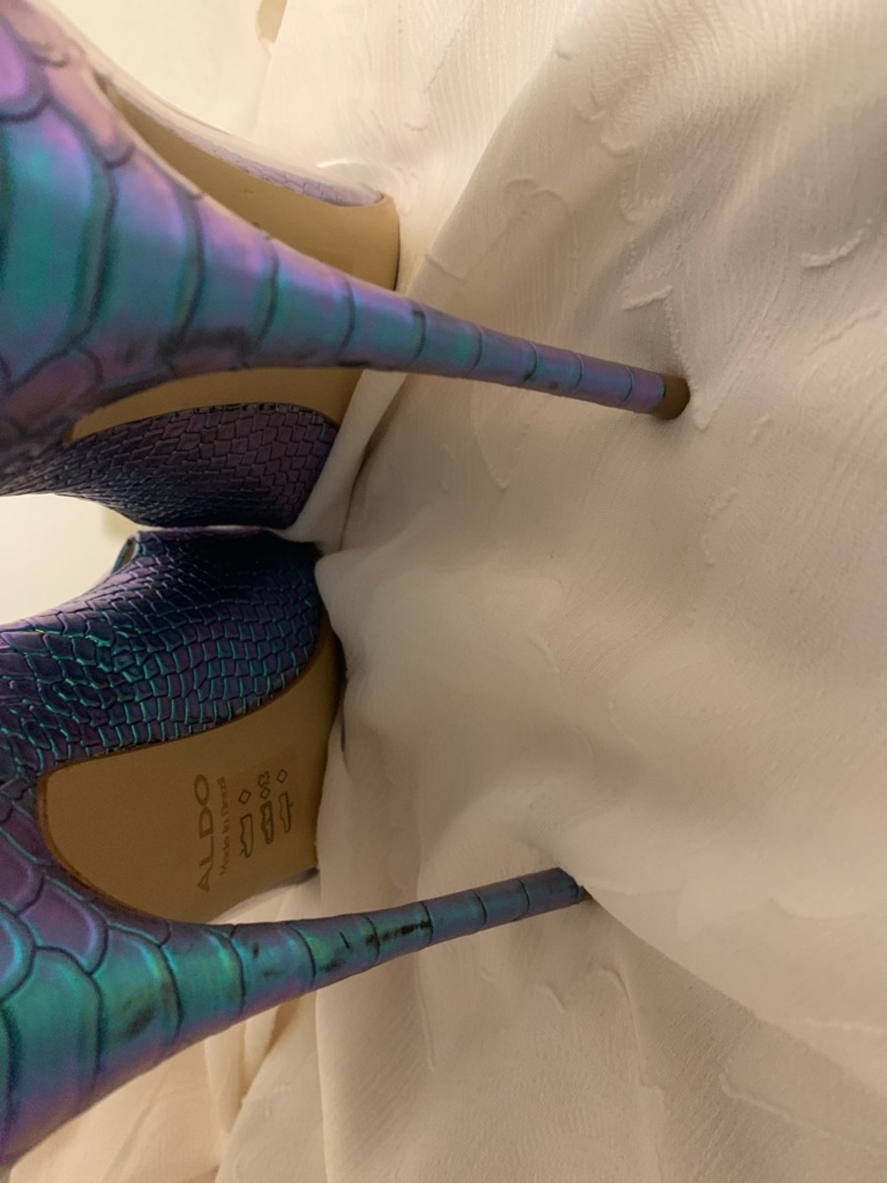 Aldo Iridescent Teal Purple Pointed Toe Pumps - Picture 10 of 10